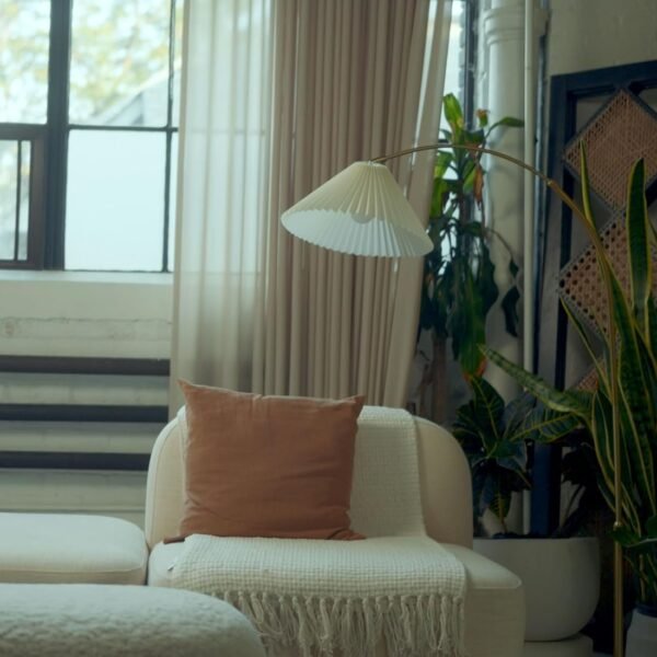 Arched golden floor lamp marble base